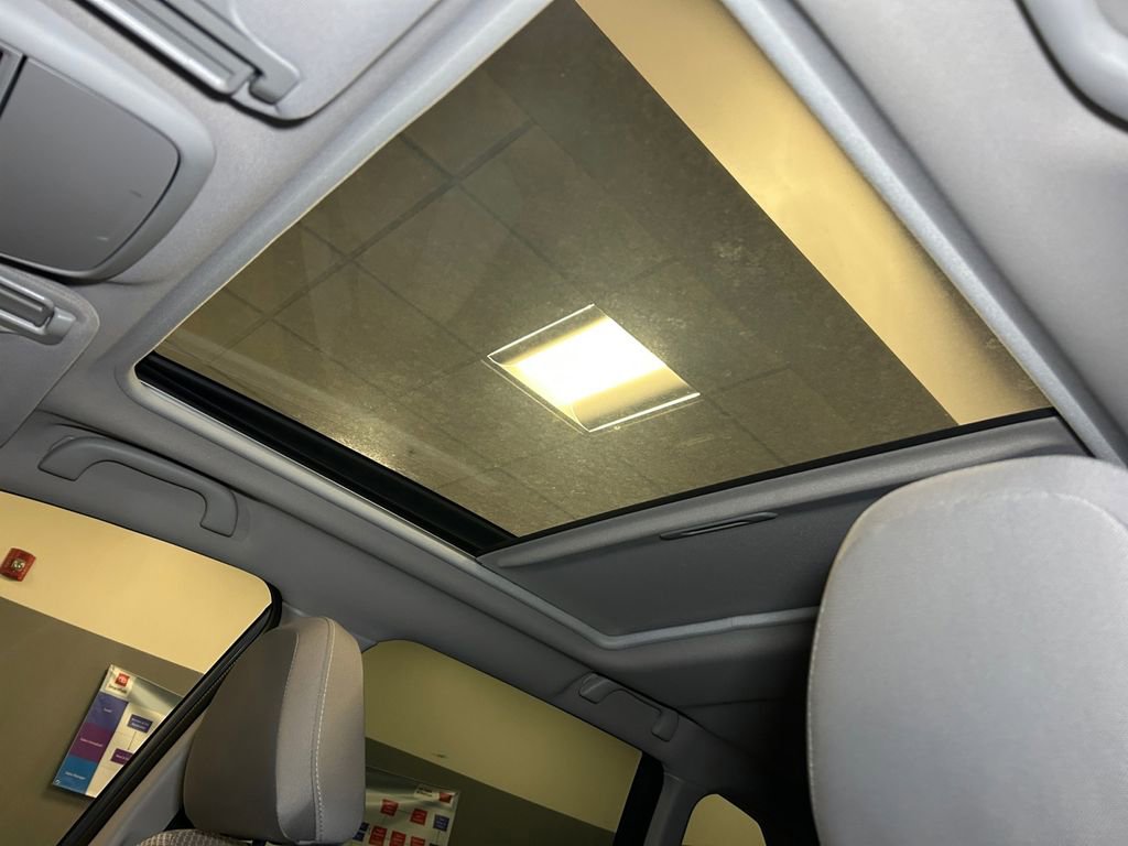 Used 2023 Subaru Forester Premium AWD/4WD image 24