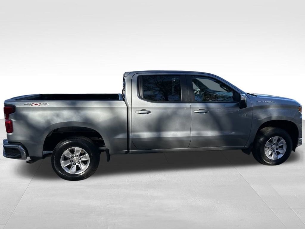 Used 2025 Chevrolet Silverado 1500 LT image 7