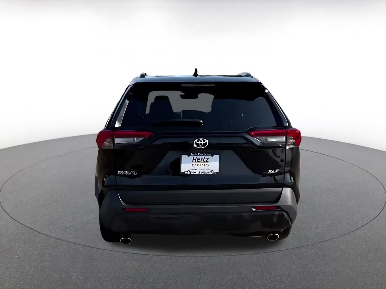 Used 2025 Toyota RAV4 XLE w/ Weather Package image 12