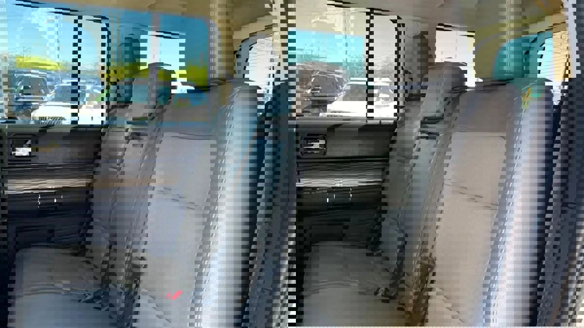 Used 2018 Ford Flex SEL w/ Equipment Group 202A image 43