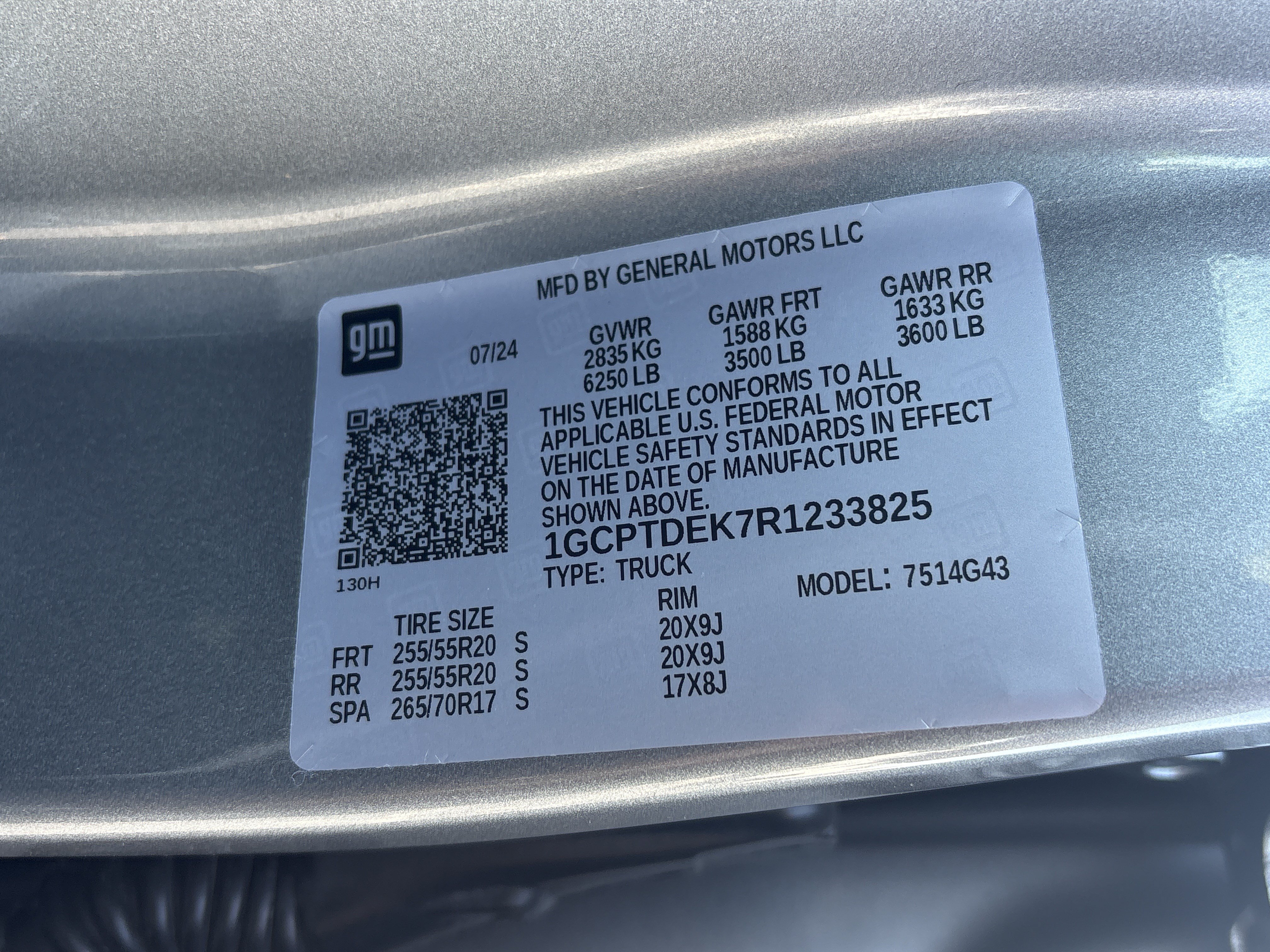 Used 2024 Chevrolet Colorado Z71 w/ Z71 Convenience Package 2 AWD/4WD image 34