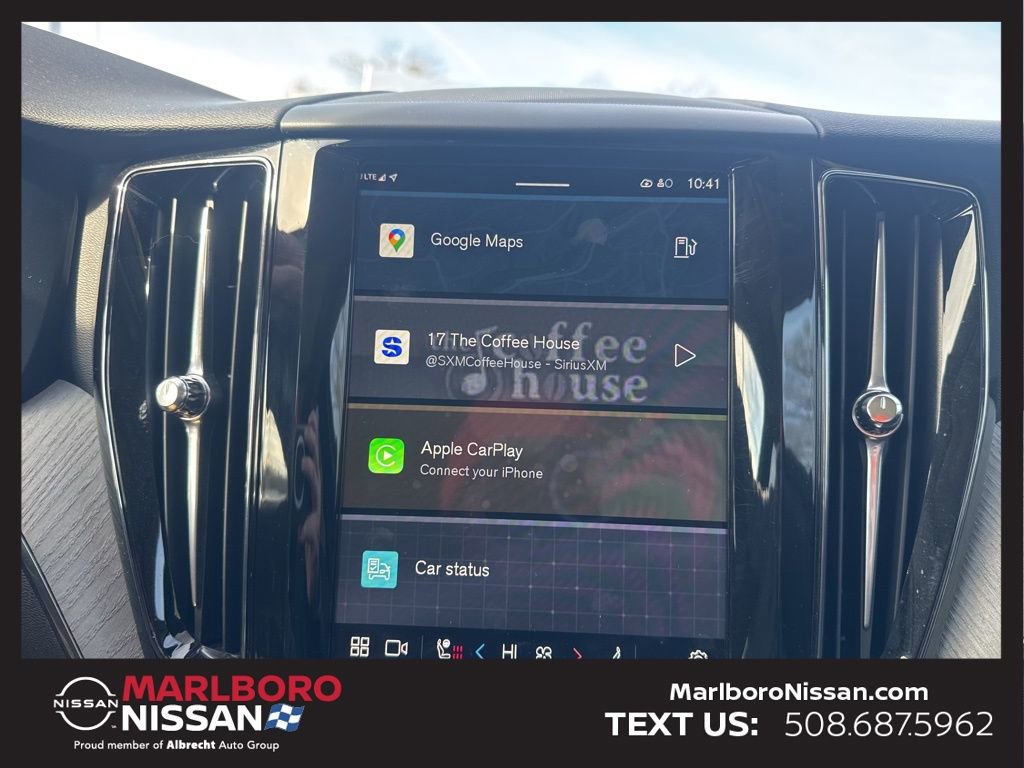 Used 2025 Volvo XC60 B5 Plus w/ Climate Package image 25