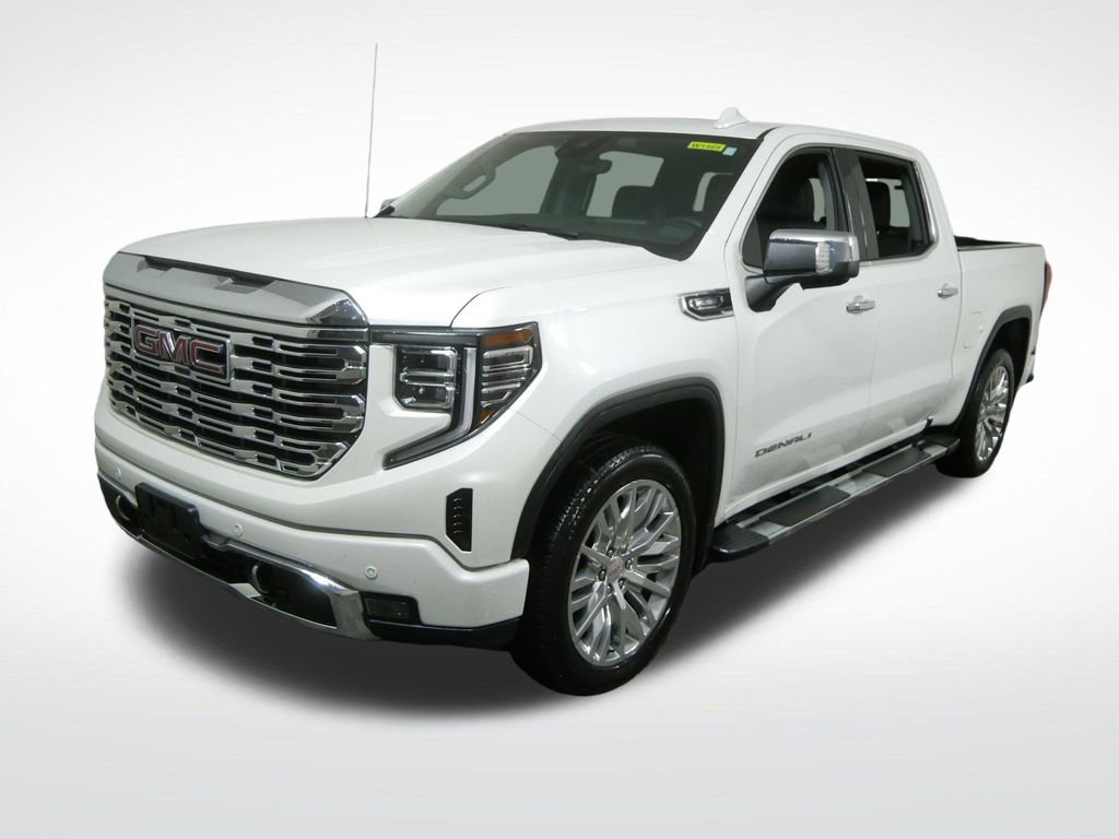 Used 2024 GMC Sierra 1500 Denali w/ Technology Package AWD/4WD image 7