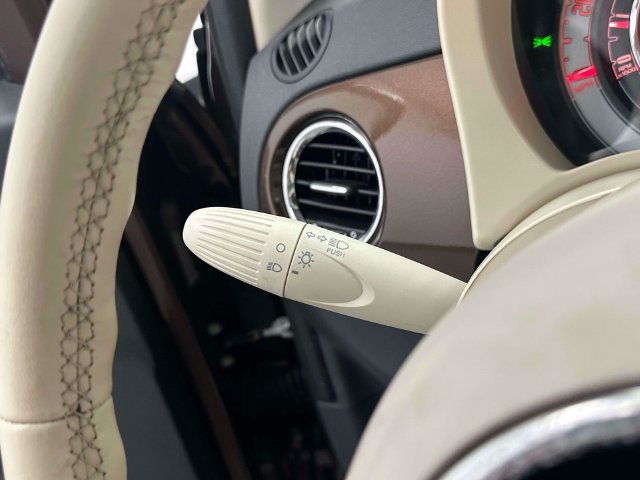 Used 2012 FIAT 500 Lounge w/ Luxury Leather Pkg FWD image 40