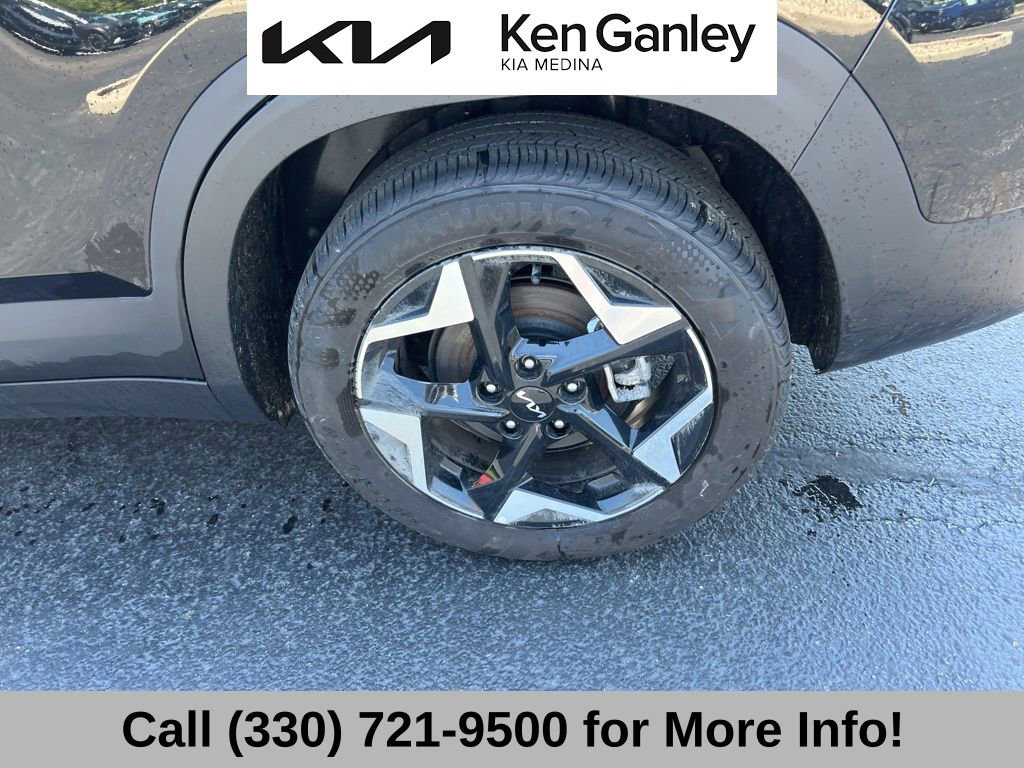 Certified 2025 Kia Seltos EX w/ EX Sunroof Package AWD/4WD image 24