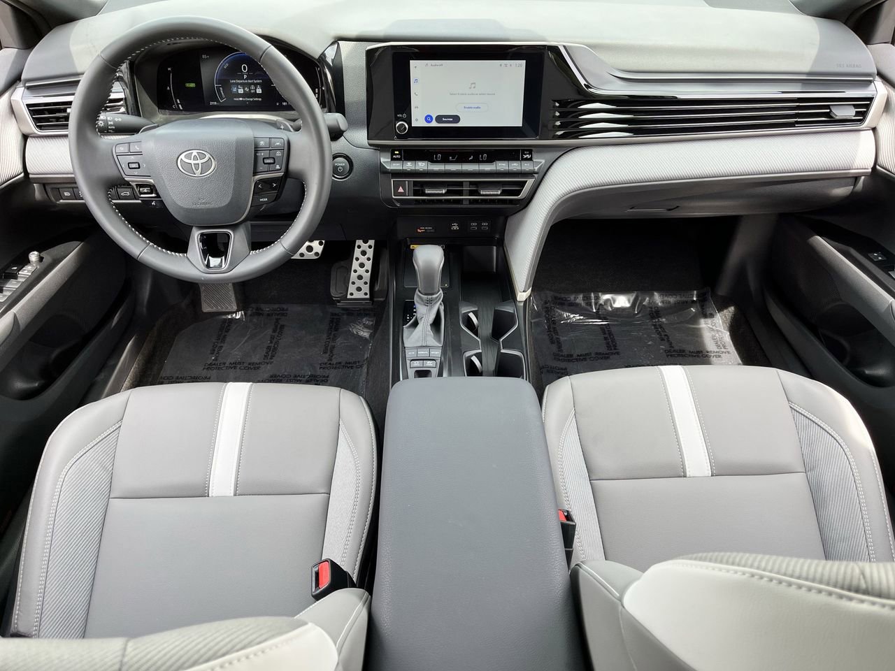 Used 2026 Toyota Camry SE w/ Convenience Package FWD image 9