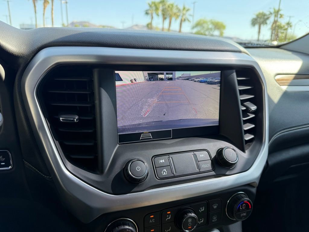 Used 2020 GMC Acadia SLE image 12
