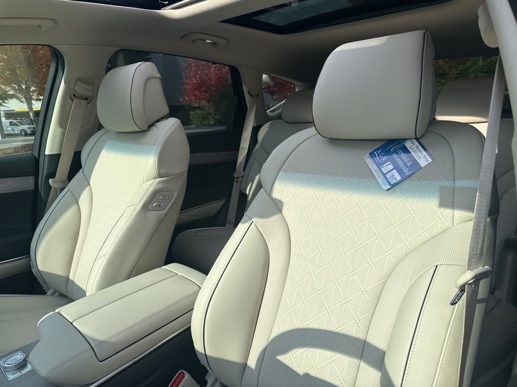 New 2026 Genesis GV80 3.5T Advanced image 13