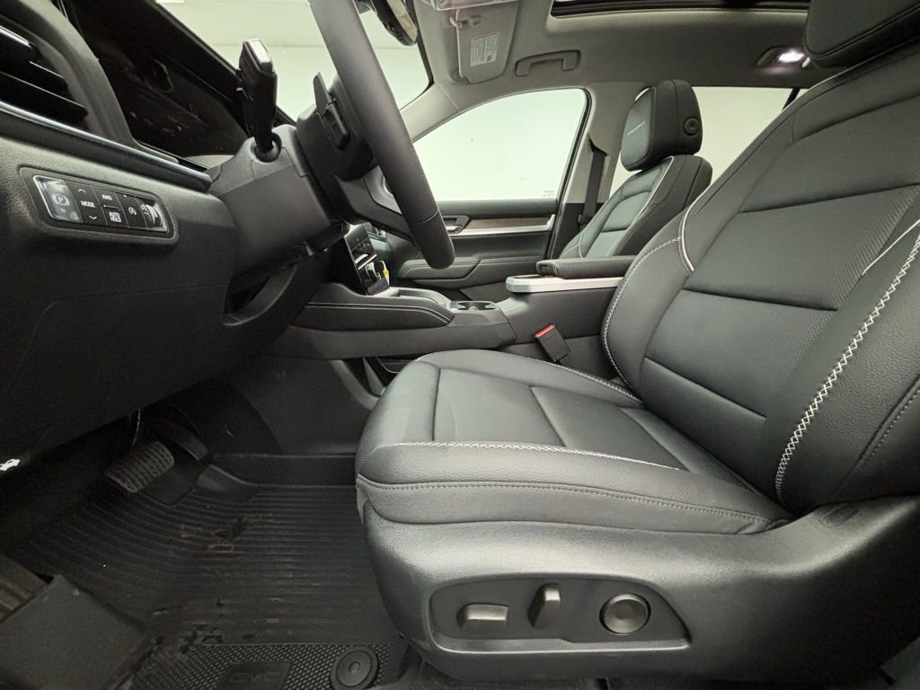 New 2026 GMC Terrain Denali w/ LPO, Floor Liner Package image 21
