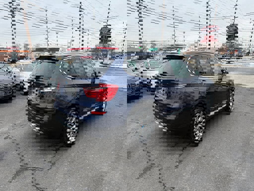 Used 2016 BMW X3 xDrive28i image 7