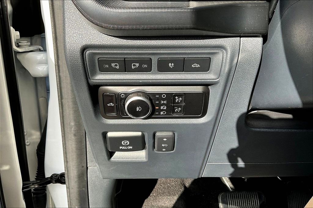 Used 2023 Ford F150 Platinum w/ Equipment Group 701A High image 18