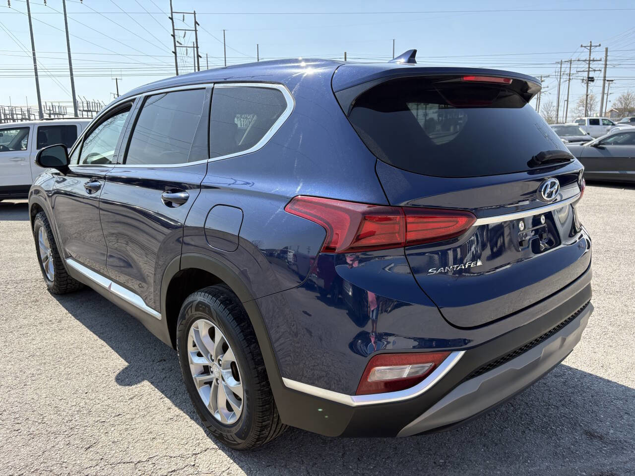 Used 2019 Hyundai Santa Fe SEL FWD image 10