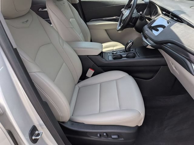 Used 2019 Cadillac XT4 Luxury FWD image 28