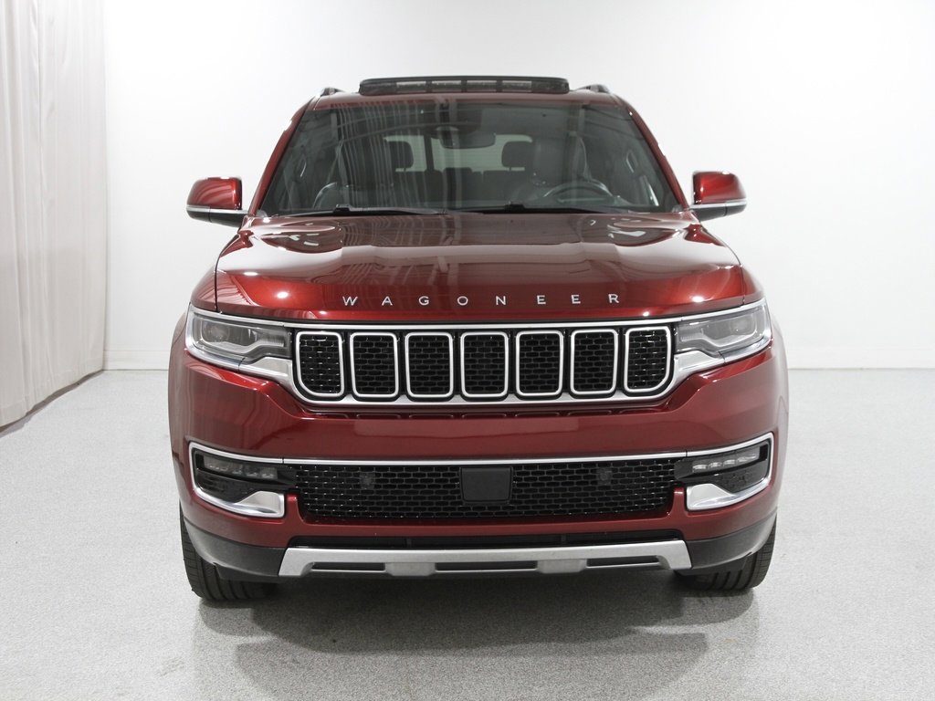 Used 2022 Jeep Wagoneer Series III w/ Premium Group I image 2