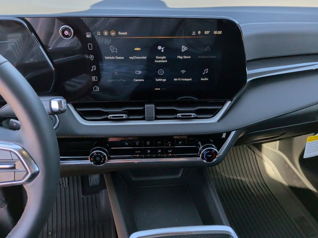 New 2026 Chevrolet Equinox LT w/ Safety and Technology Package image 21