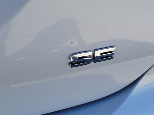 Used 2024 Mitsubishi Outlander SE image 10