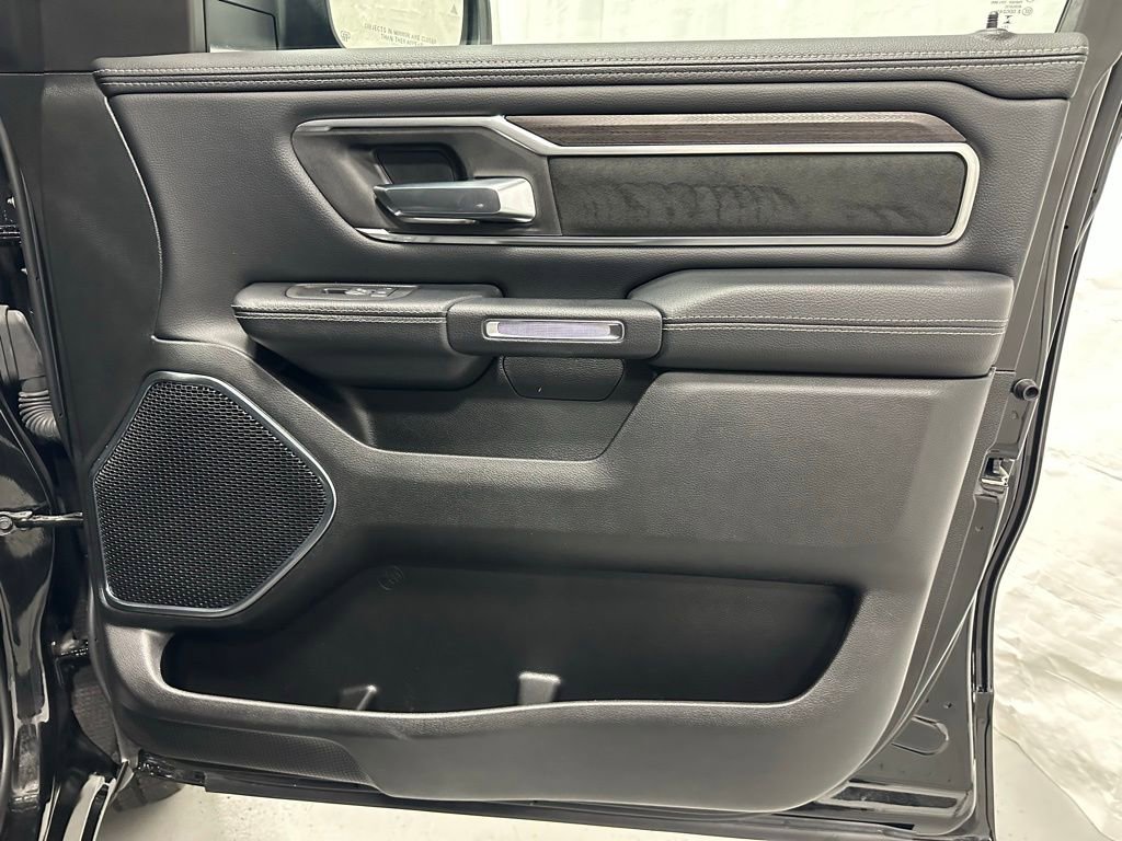 Used 2025 RAM 1500 Laramie image 53
