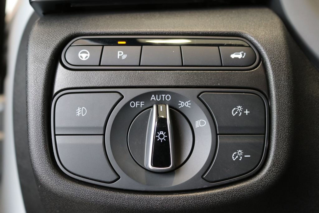 Certified 2025 INFINITI QX55 Essential image 61