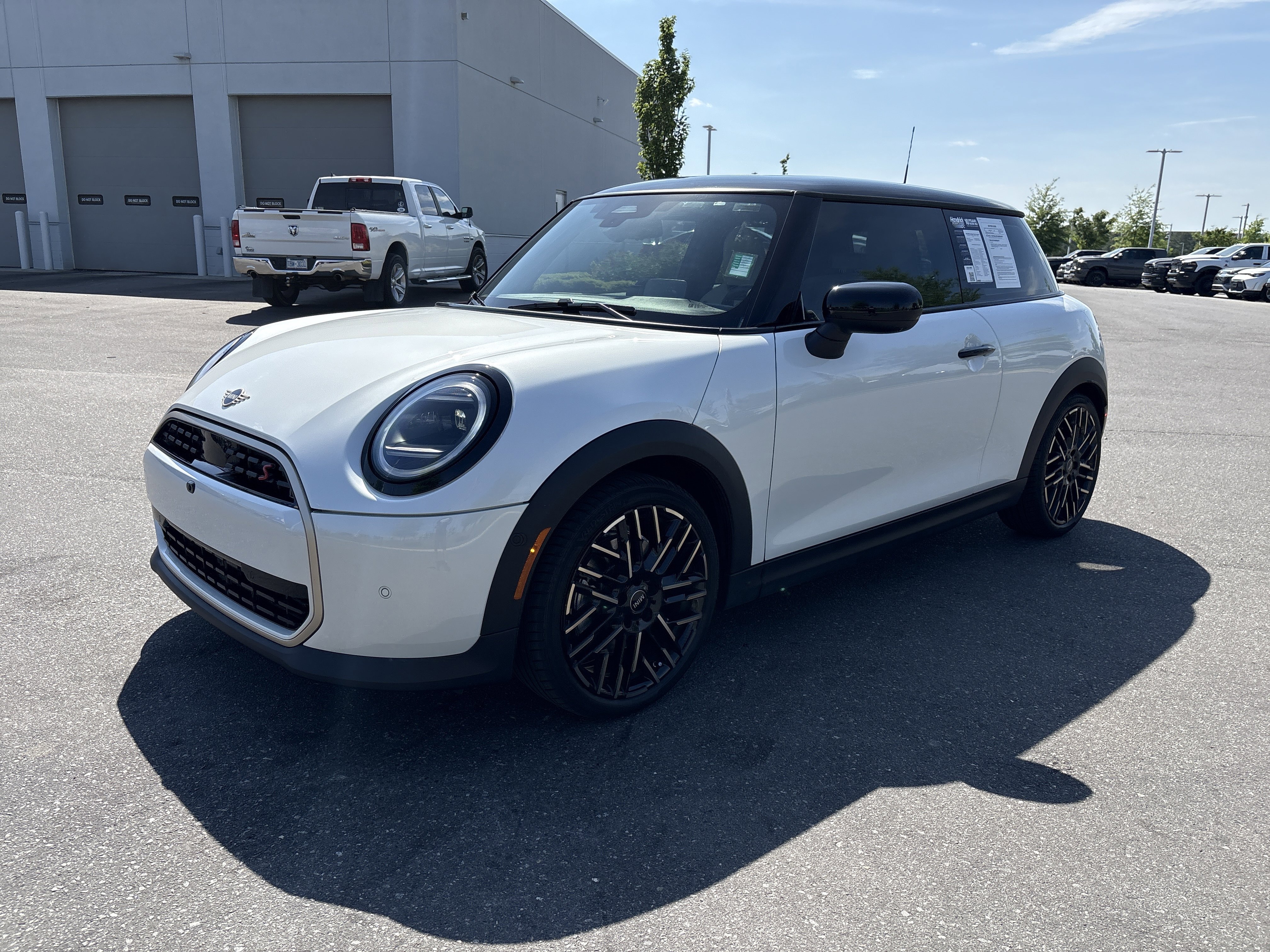 Used 2025 MINI Cooper S image 7