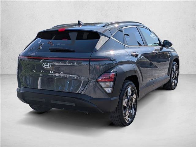 Used 2025 Hyundai Kona SEL FWD image 5