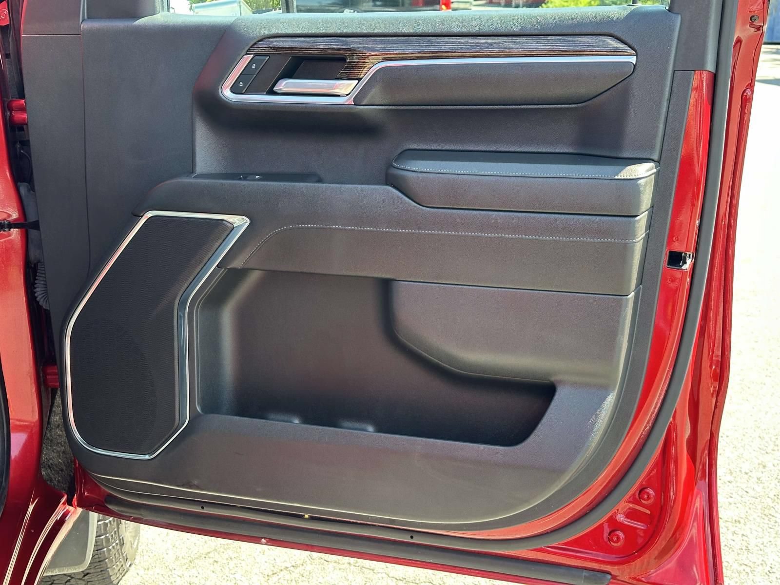 Certified 2024 GMC Sierra 1500 Elevation AWD/4WD image 30