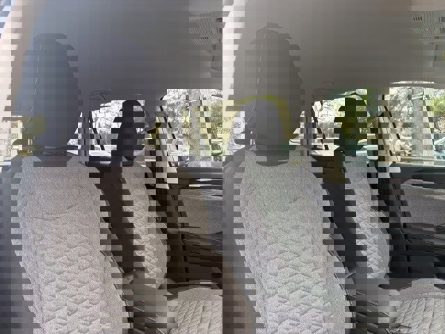 Used 2025 Volkswagen Tiguan S image 17