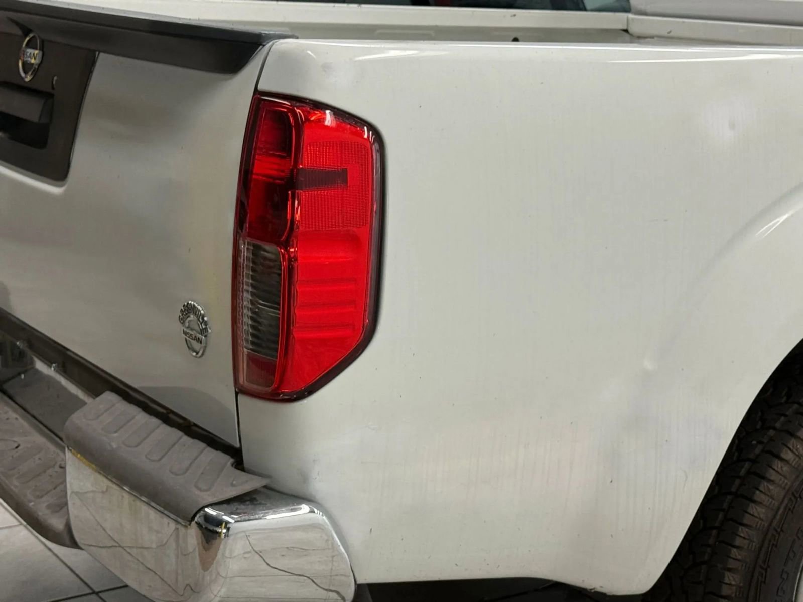 Used 2013 Nissan Frontier S image 10