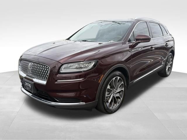 Used 2022 Lincoln Nautilus Reserve FWD image 3