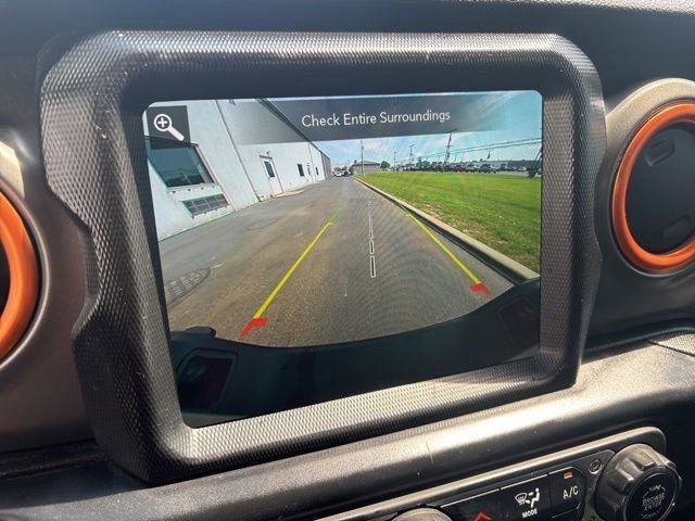 Used 2022 Jeep Gladiator Sport AWD/4WD image 22
