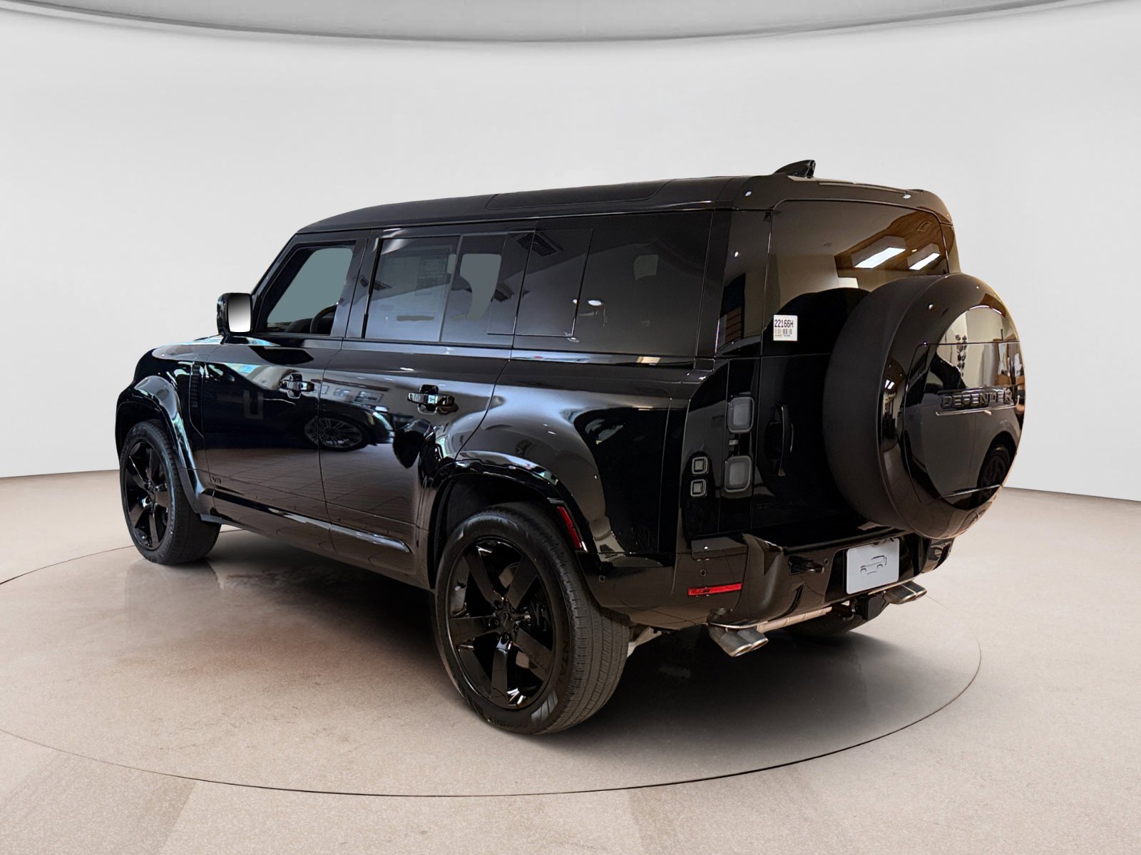 New 2026 Land Rover Defender 110 V8 AWD/4WD image 2