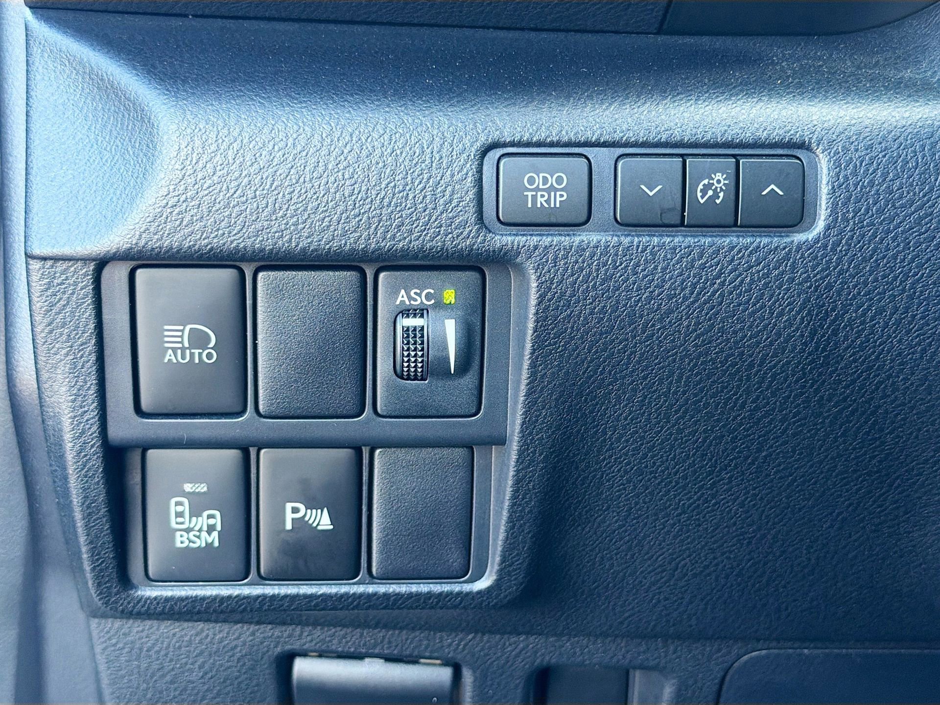 Used 2022 Lexus RC 350 F Sport image 34