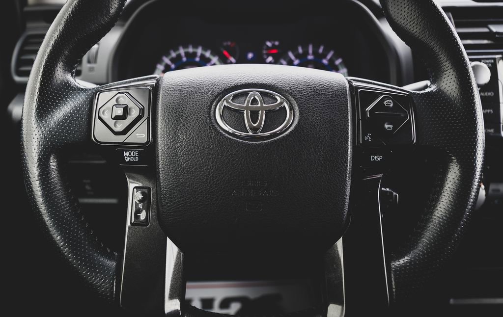 Used 2015 Toyota 4Runner Trail image 10