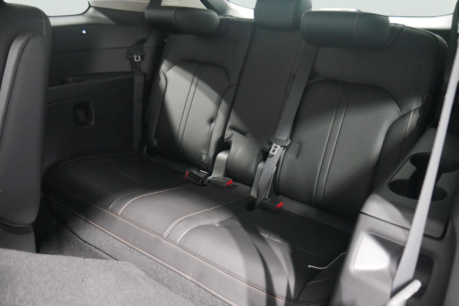 New 2024 MAZDA CX-90 Plug-In Hybrid w/ Premium Pkg image 13