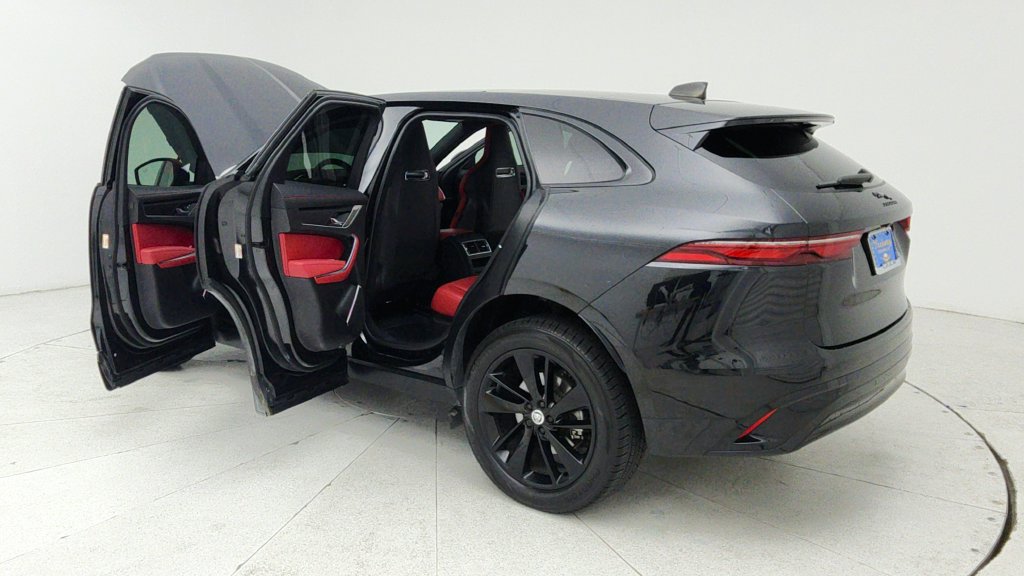 Used 2024 Jaguar F-PACE R-Dynamic S AWD/4WD image 11