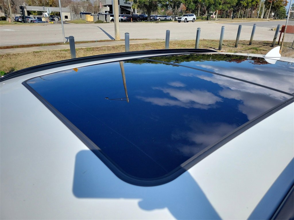 Used 2024 Genesis GV70 3.5T Sport image 25