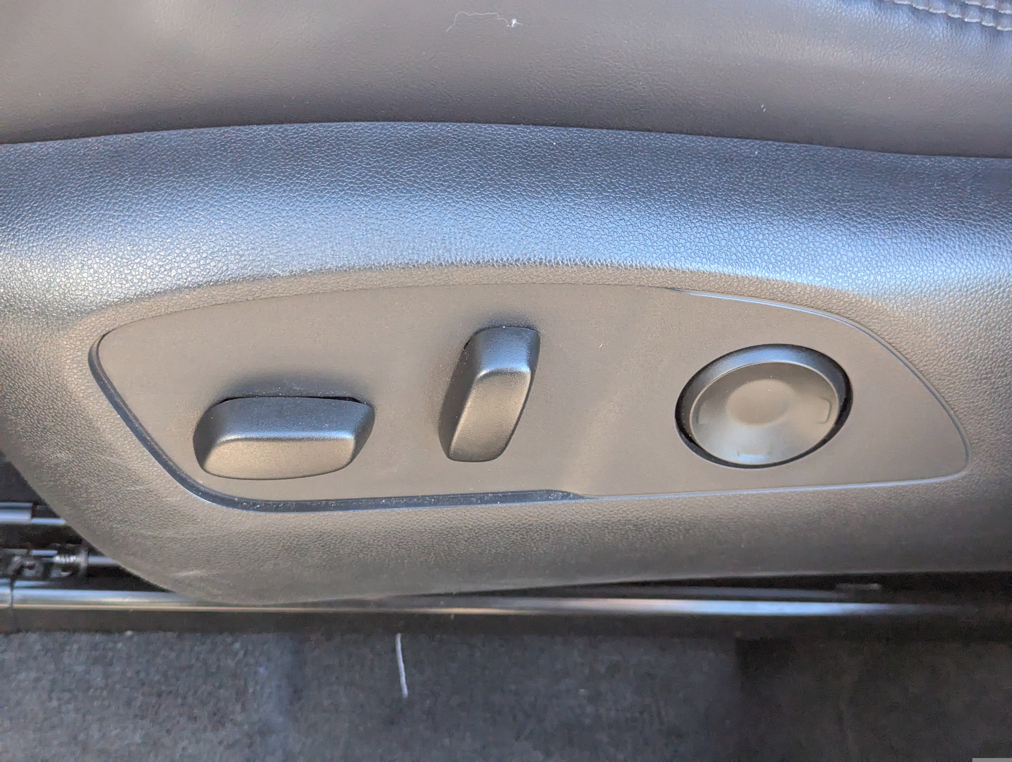 Used 2025 GMC Acadia Denali w/ Super Cruise Package image 21