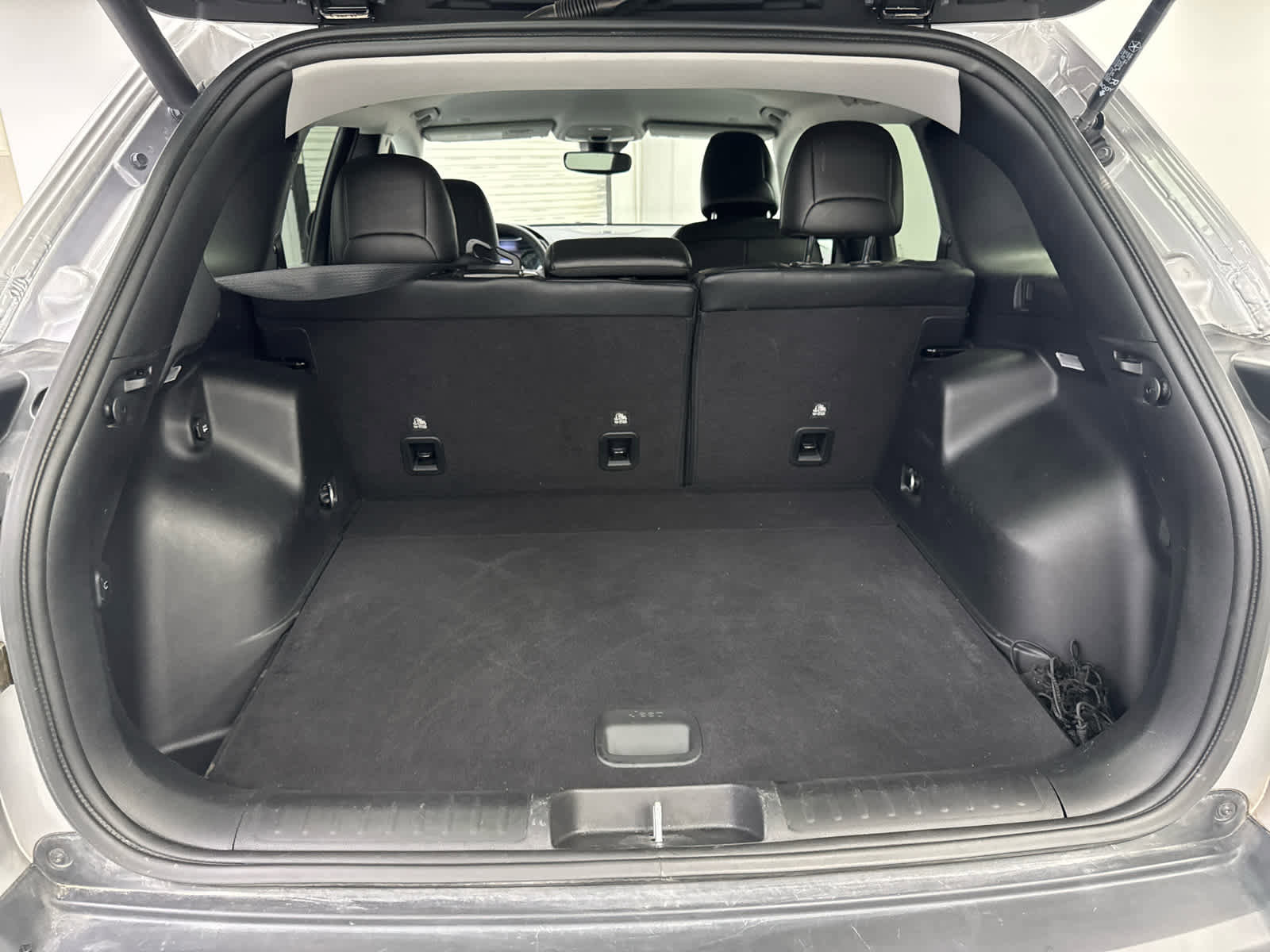 Used 2022 Jeep Cherokee Latitude Lux image 7