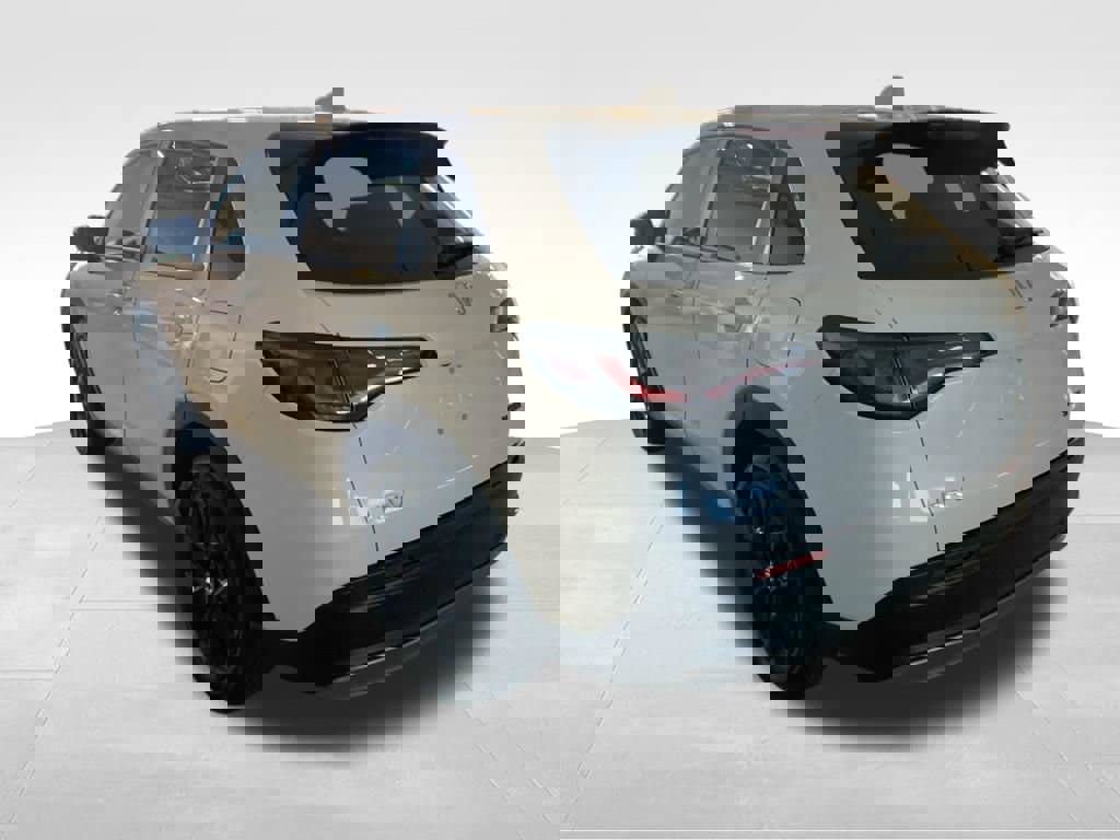 Used 2024 Honda HR-V Sport image 3