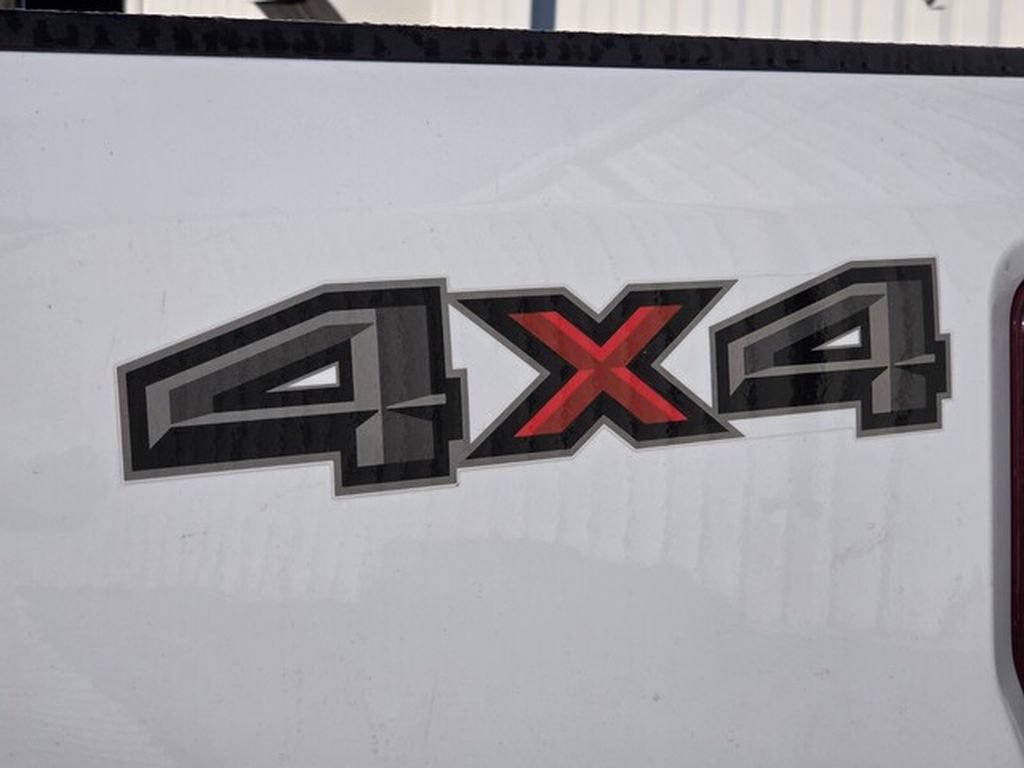 Used 2022 Ford F250 XLT AWD/4WD image 5