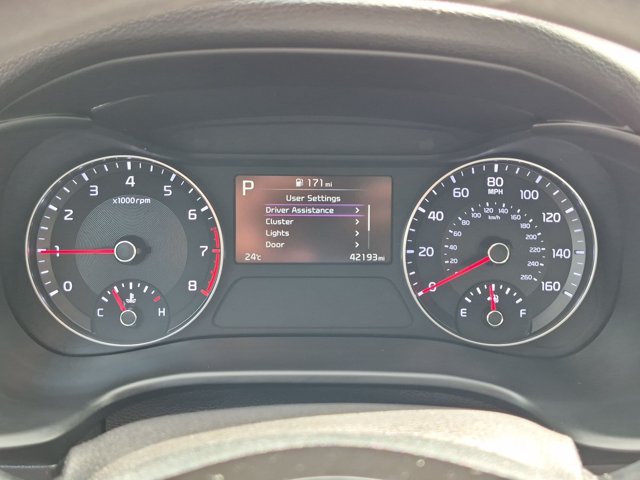 Used 2022 Kia Forte LXS FWD image 11
