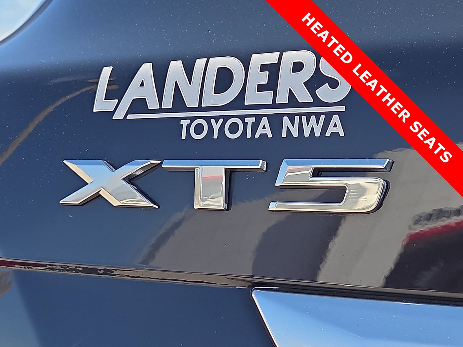 Used 2024 Cadillac XT5 Luxury image 8