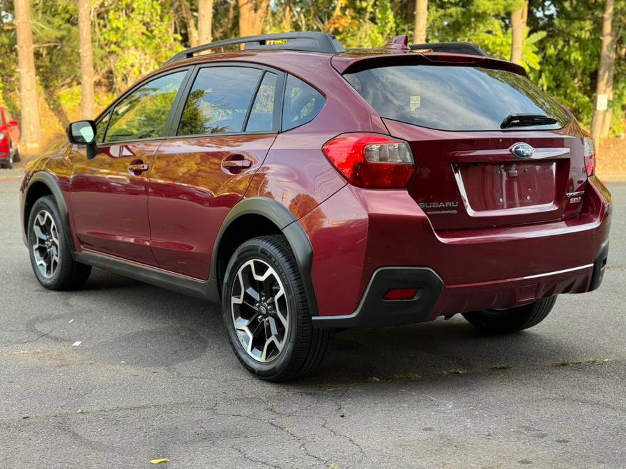 Used 2016 Subaru Crosstrek 2.0i Premium image 11