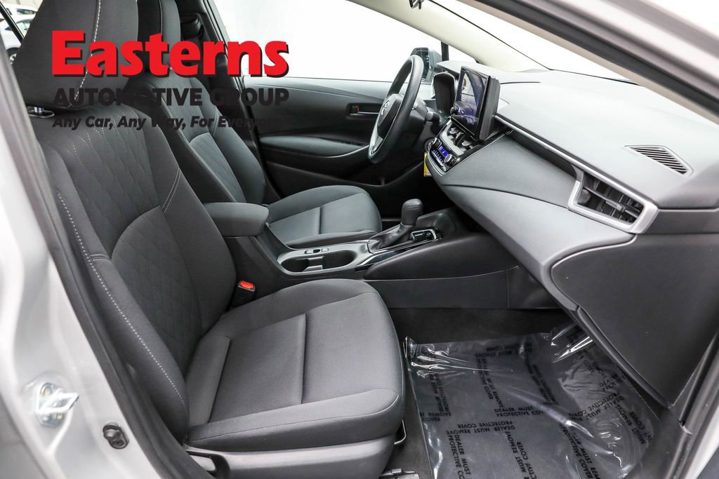 Used 2024 Toyota Corolla LE image 42