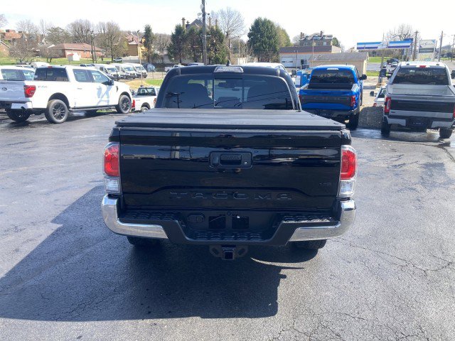 Used 2023 Toyota Tacoma TRD Off-Road image 4