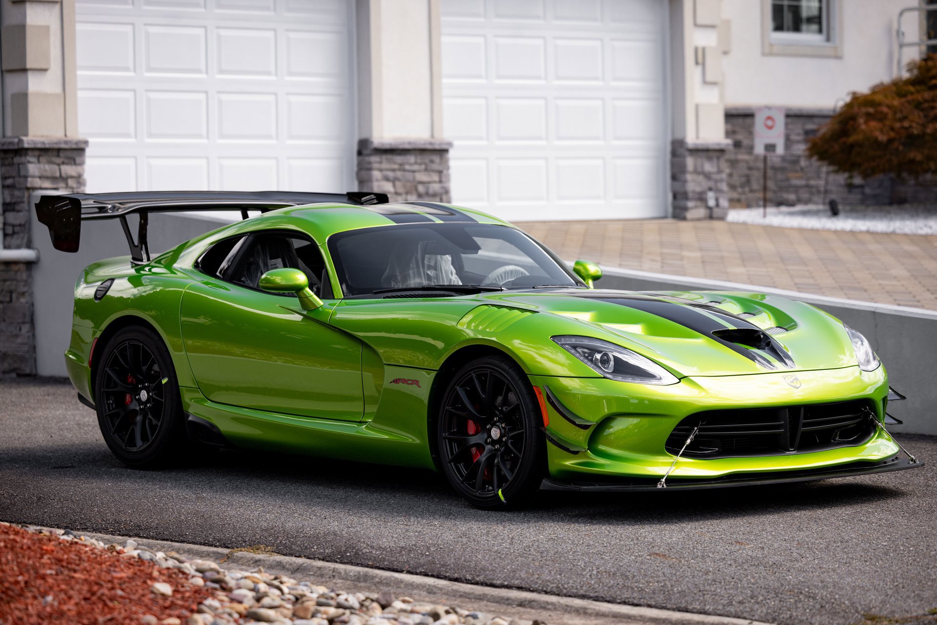 Used 2017 Dodge Viper GTC w/ ACR Package RWD image 16