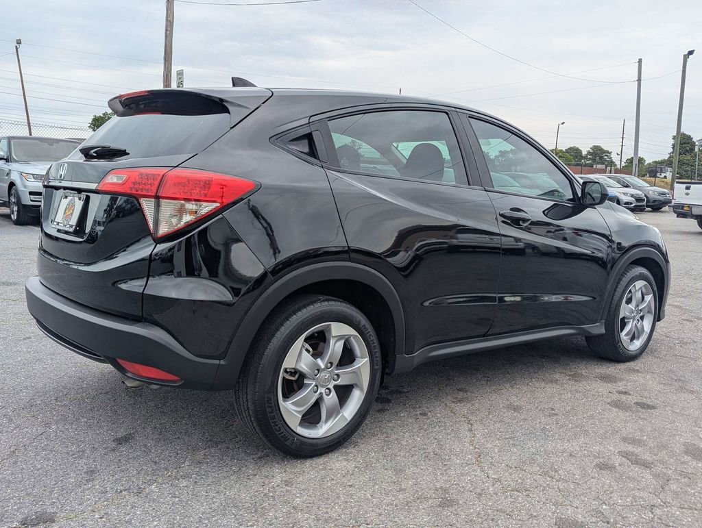 Used 2021 Honda HR-V LX image 5