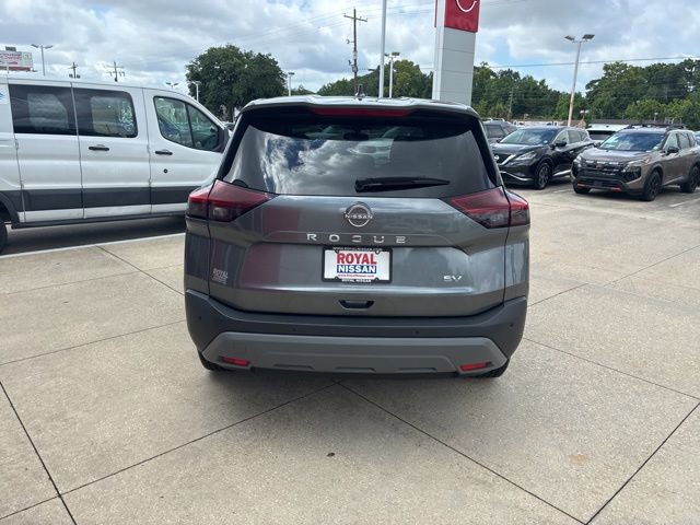 Used 2023 Nissan Rogue SV FWD image 6