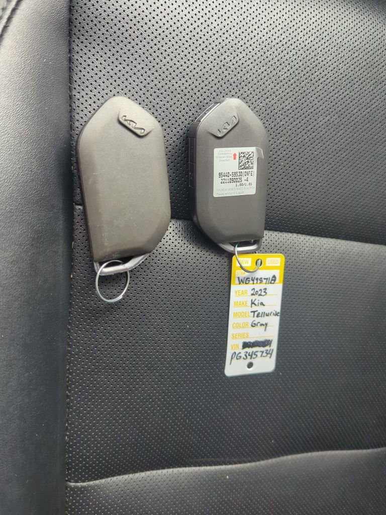 Used 2023 Kia Telluride S image 46