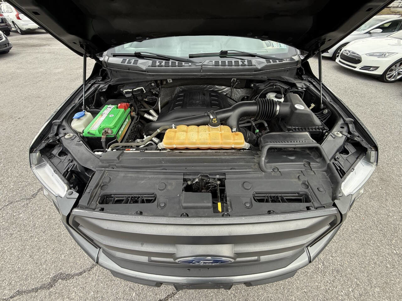 Used 2015 Ford F150 Lariat AWD/4WD image 32