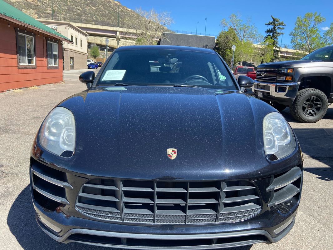 Used 2015 Porsche Macan Turbo image 2